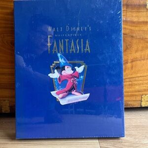 WALT DISNEY FANTASIA DELUXE COLLECTORS EDITION BOX SET